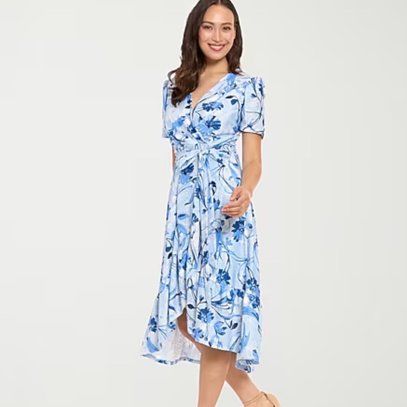London Style Dresses & Skirts - Lindon Style Light Blue Floral Faux Wrap Dress with Tie Waist Sz 8 NWT